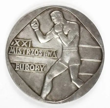 XXI MISTRZOSTWA EUROPY - 1975 A: Postać boksera na ringu