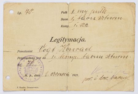 Zestaw dokumentów po Konradzie Vogt (ur. 1901 r. ), powstańcu śląskim