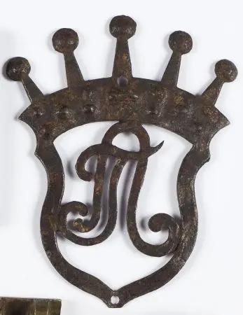 Herb ze skrzyni lub powozu