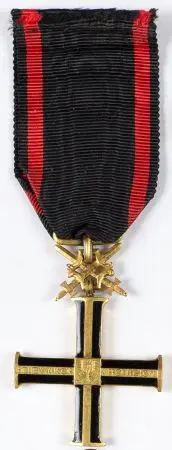 Krzyż Niepodległości z mieczami