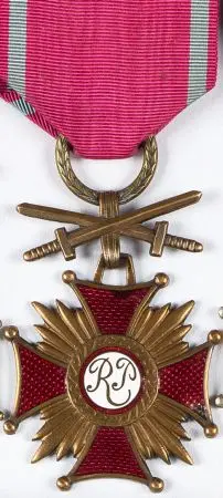 Złoty Krzyż Zasługi