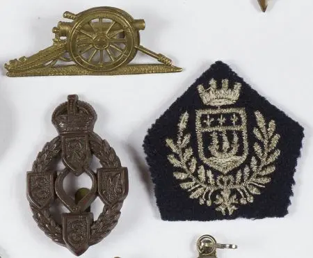 Odznaki 3 sztuki /odznaki na beret/