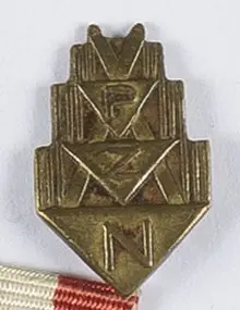 Miniaturka odznaki PZN (Polski Związek Narciarski)