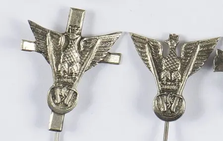 Zestaw 2 miniatur odznaki Tobruk