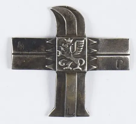 Odznaka 4 Pułku lotniczego w Toruniu