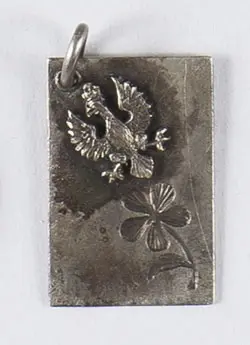 Wisiorek patriotyczny