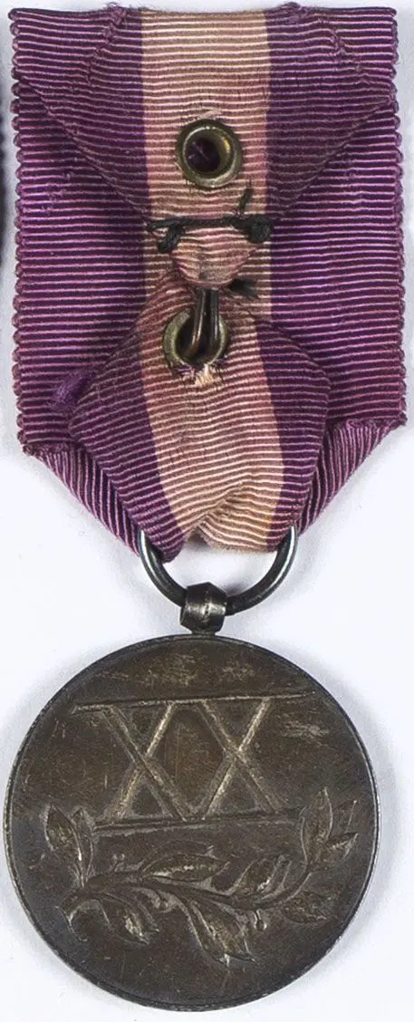 Medal Za długoletnią służbę XX lat (srebrny)