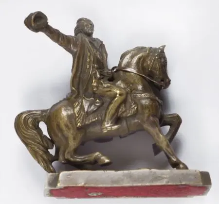 Miniatura pomnika Tadeusza Kościuszki na Wawelu