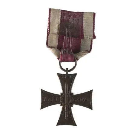 Krzyż Walecznych z datą 1920
