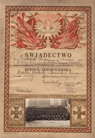 Dyplom ukończenia Szkoły Podoficerskiej wydany dla szeregowego Szczepana Grabowskiego