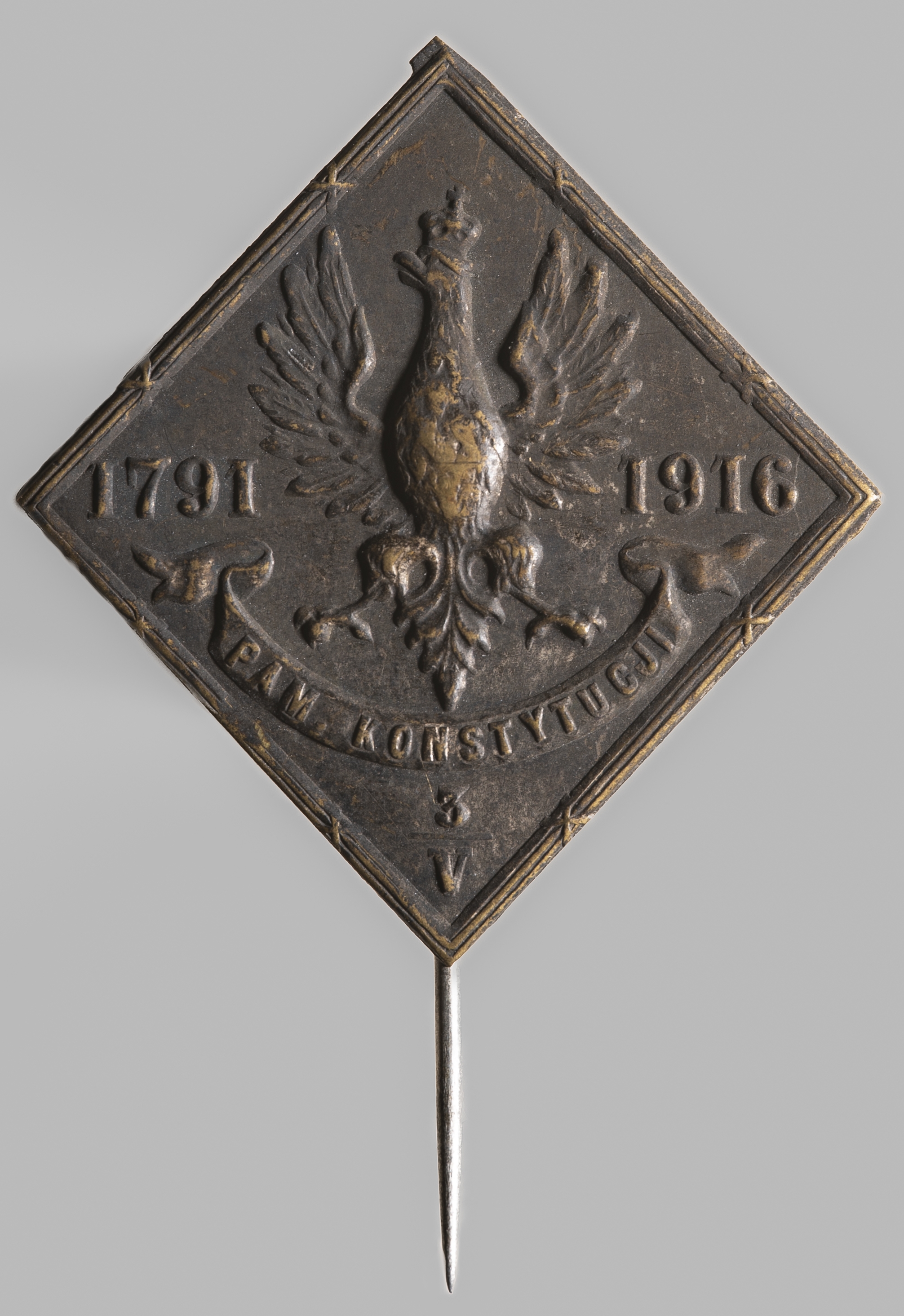 Odznaka pamiątkowa Pamięci Konstytucji 3 Maja "1791-1916 Pam. Konstytucji 3.05"