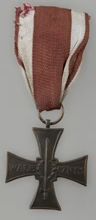 Krzyż Walecznych 1944
