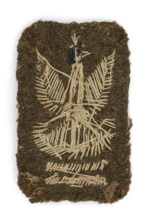 Orzeł haftowany bajorkiem