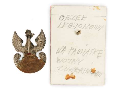 Orzeł wzór 17 z datą 1918/19 na tarczy amazonek