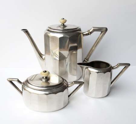 Srebrny dzbanek, mlecznik i cukiernica Koch & Bergfeld, ok. 1920