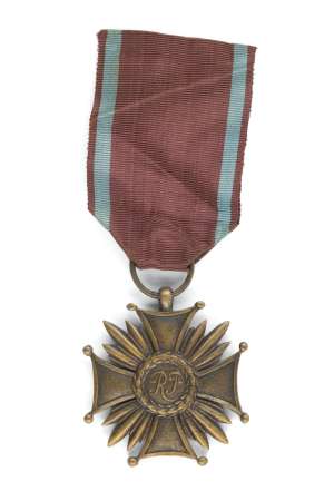 Brązowy Krzyż Zasługi