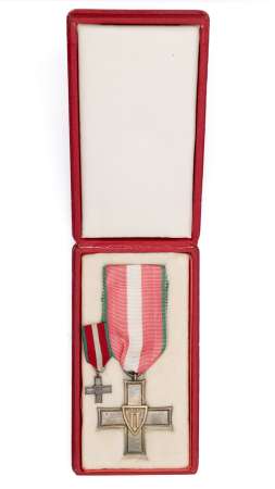 Krzyż Grunwaldzki z miniaturą