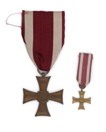 Krzyż Walecznych 1944