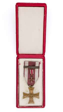 Krzyż Walecznych 1944 z okuciem