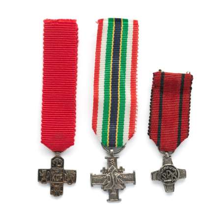 Zestaw 3 miniatur odznaczeń