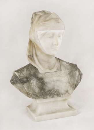 POPIERSIE DZIEWCZYNY W STROJU HISTORYCZNYM