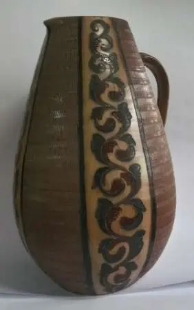Ceramiczny dzban