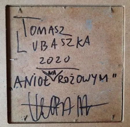 Anioł na różowym