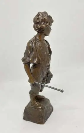 Chłopiec z tornistrem