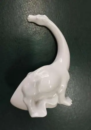 Figurka porcelanowa Dinozaur