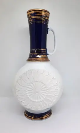 Wazon porcelanowy z uchwytem