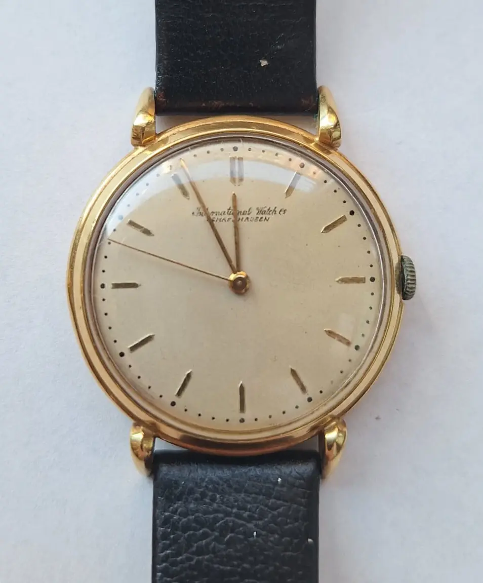 Złoty zegarek IWC Schaffhausen z 1949 r