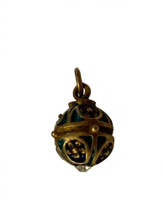 Zawieszenia w kształcie jajka w typie Fabergé