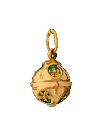 Zawieszenia w kształcie jajka w typie Fabergé