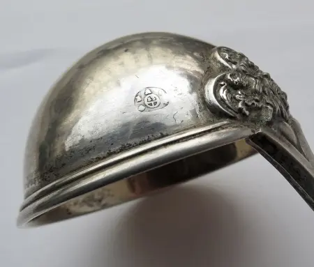 Srebrna chochelka, Wiedeń, ok. 1840