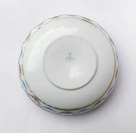 Misa naśladownictwo Sevres, ok. 1900