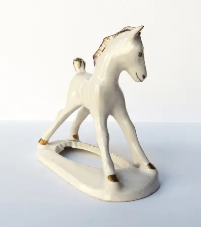 Figurka Źrebak Steatyt, ok. 1960