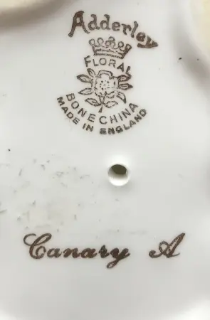 Figurka porcelanowa szczygieł