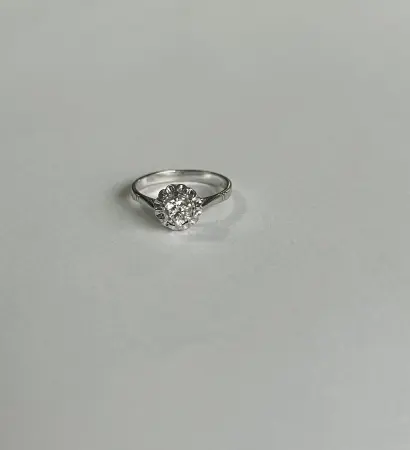 Pierścionek art deco z diamentami