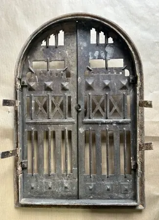 Drzwiczki żeliwne