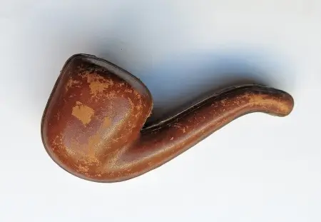 Fajka z pianki morskiej z motywem jelenia, ok. 1900