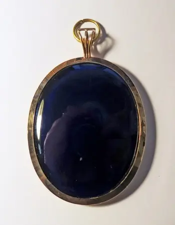 Miniatura Portrety młodej kobiety w białej sukni, pocz. XIX w.