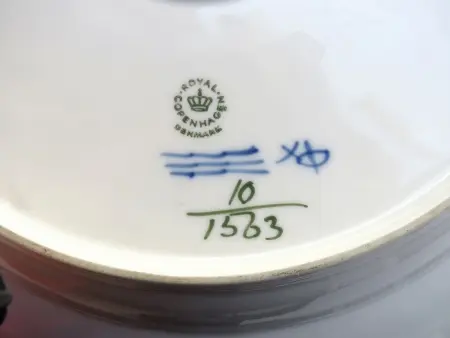 Talerz półmiskowy Niebieski kwiat Royal Copenhagen, 1943