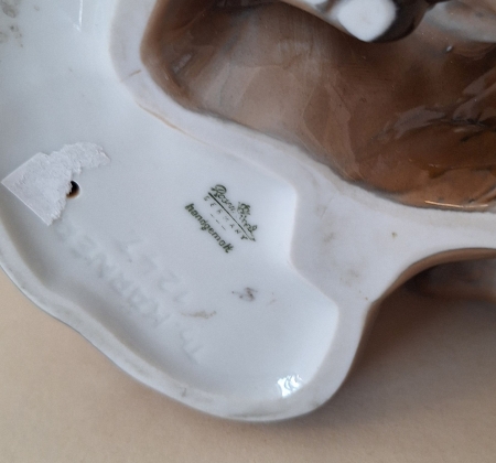 Porcelanowy jamniczek Rosenthal 