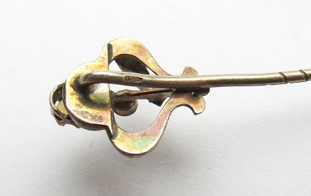 Srebrna secesyjna szpilka z opalem , ok. 1910