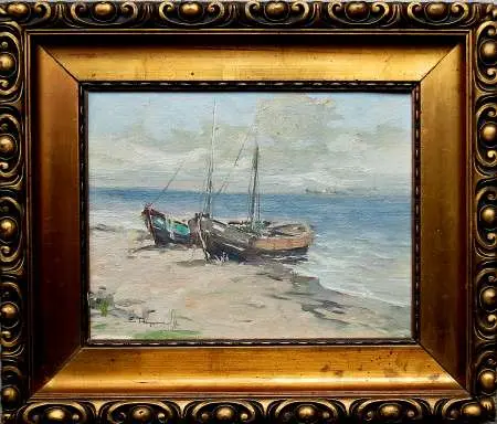 Brzeg morza z parą łodzi