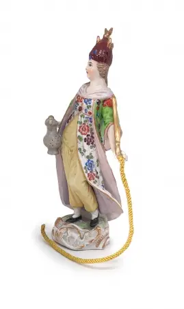 Figurka porcelanowa Azja z cyklu Kontynenty sygnatura niemieckiej manufaktury Fulda (Ksiażęca Fabryka Porcelany Delikatnej w Fuldzie)