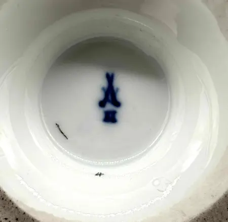 Dzbanek porcelanowy MIŚNIA