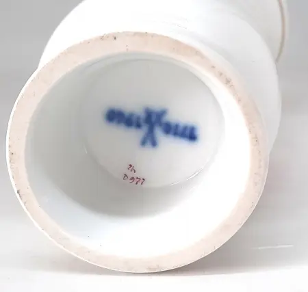 Porcelanowy wazon, Miśnia lata 60. XX w.