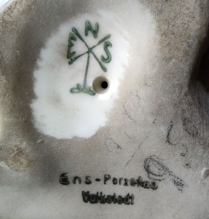 Figurka Siedzący wyżeł, Karl Ens