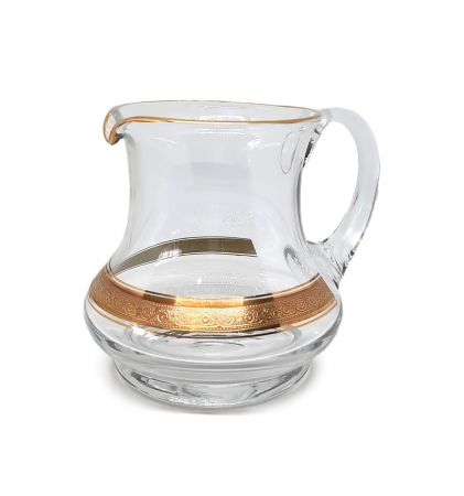 Kryształowy dzbanek ze złoceniami